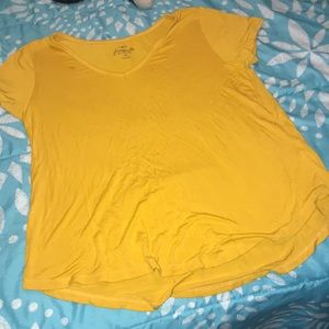 yellow t-shirt